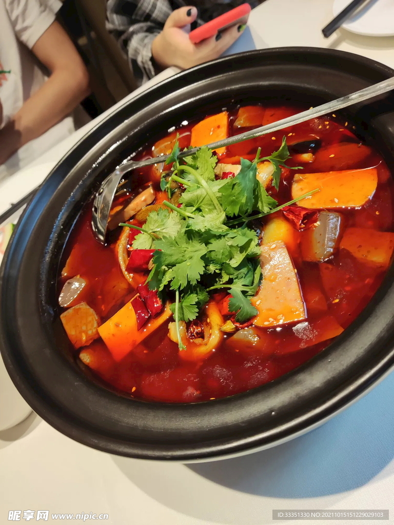 毛血旺