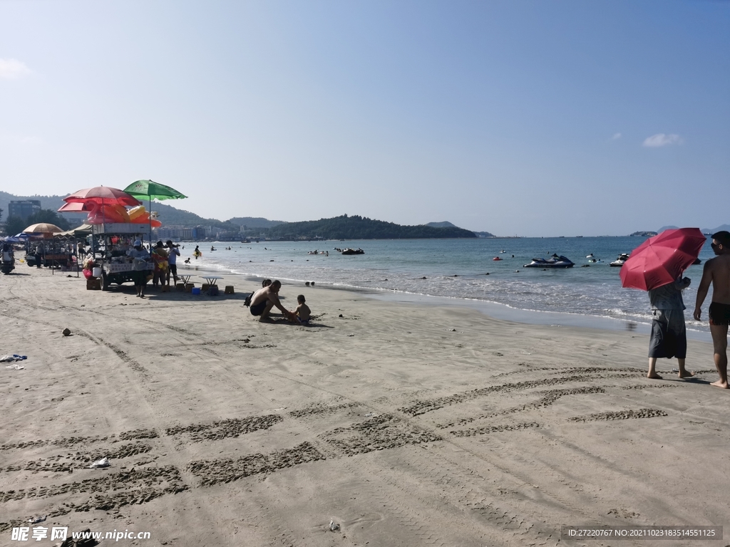 双月湾海滩风光
