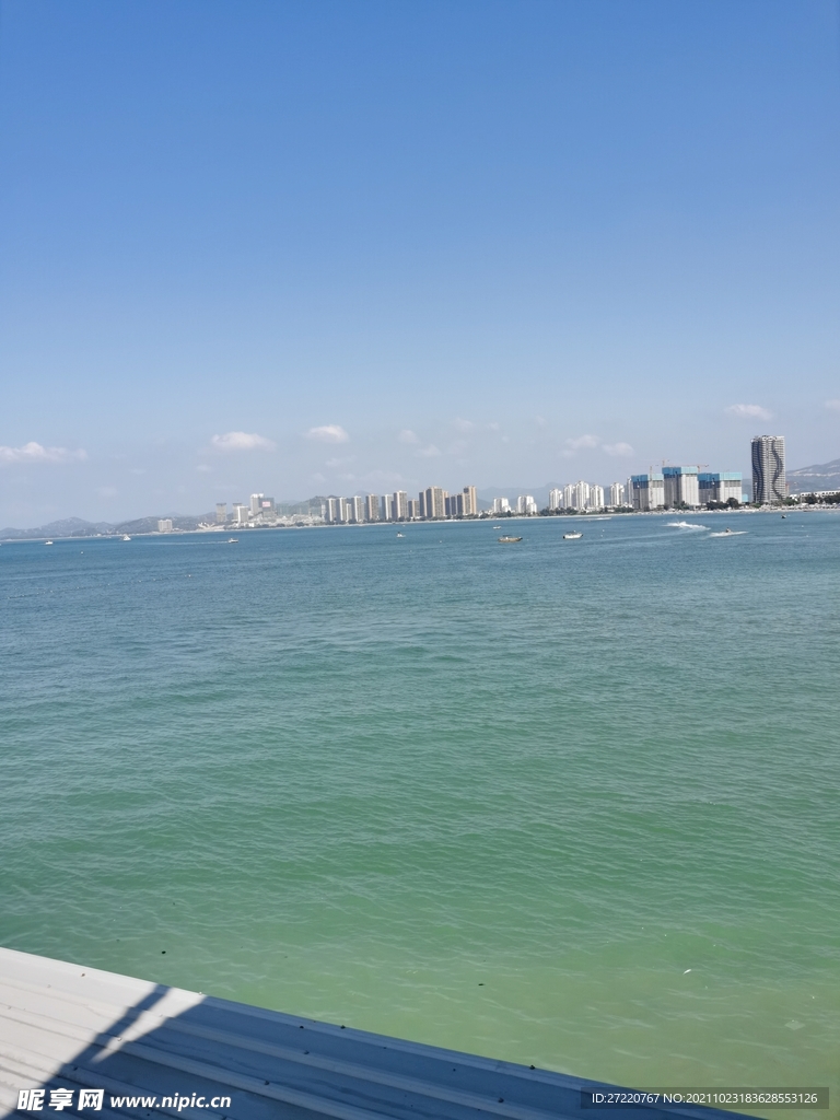 双月湾海边