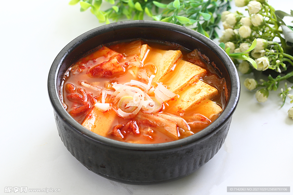 泡菜嫩豆腐汤