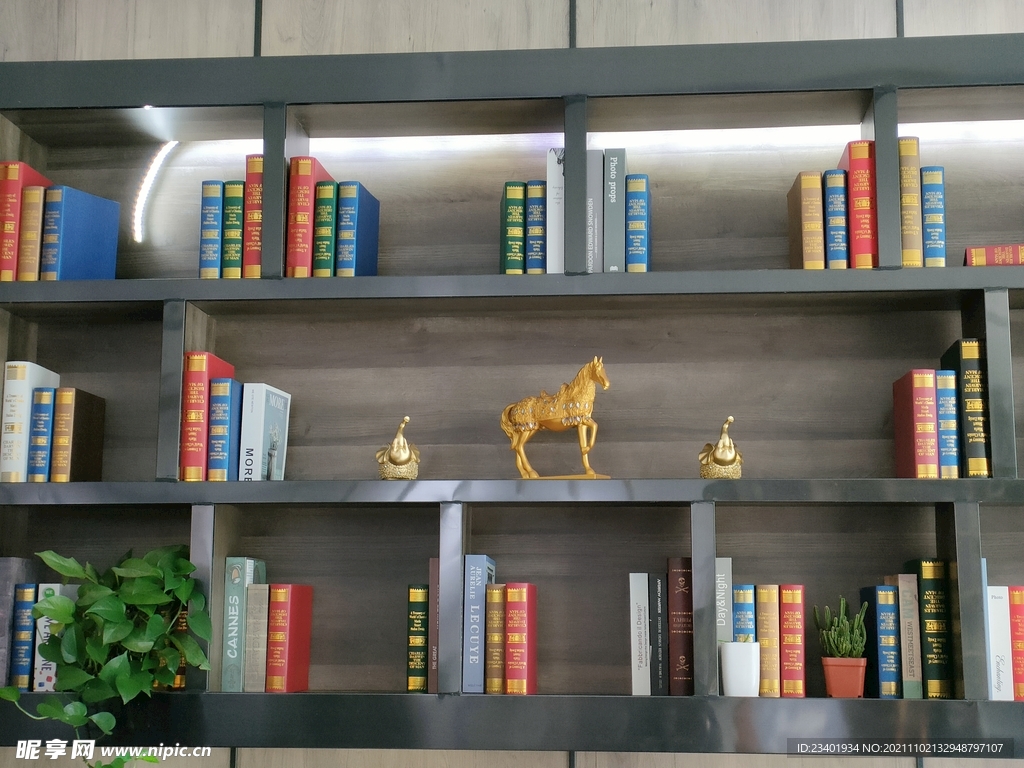 窗格书架清新北欧风格装饰