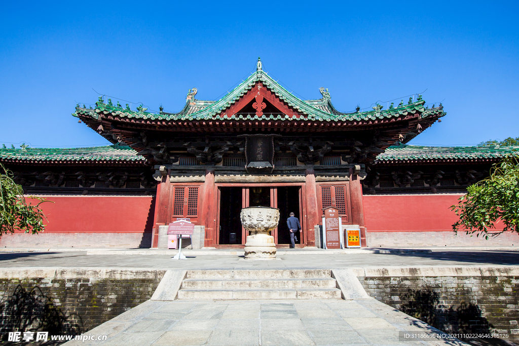 隆兴寺