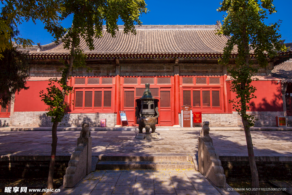 隆兴寺