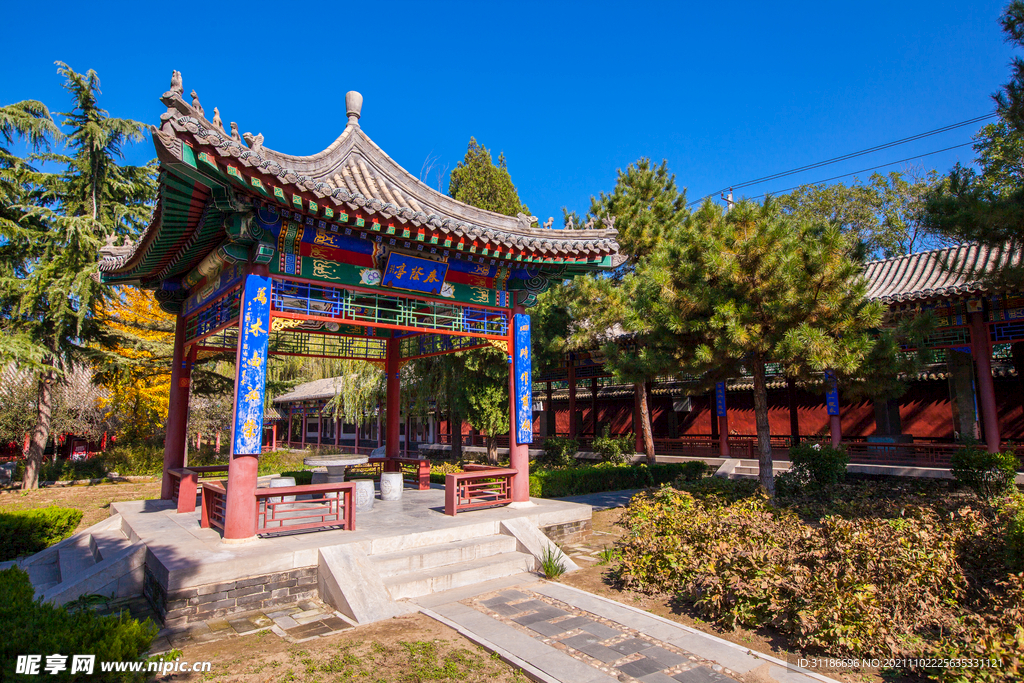 隆兴寺