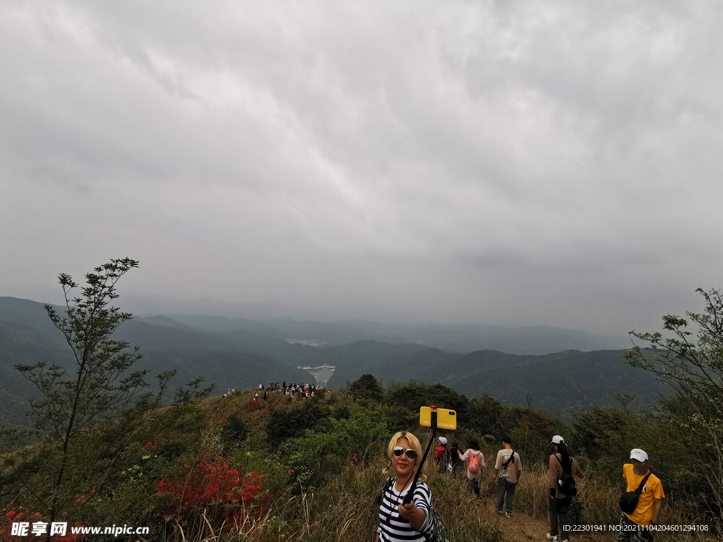 登山