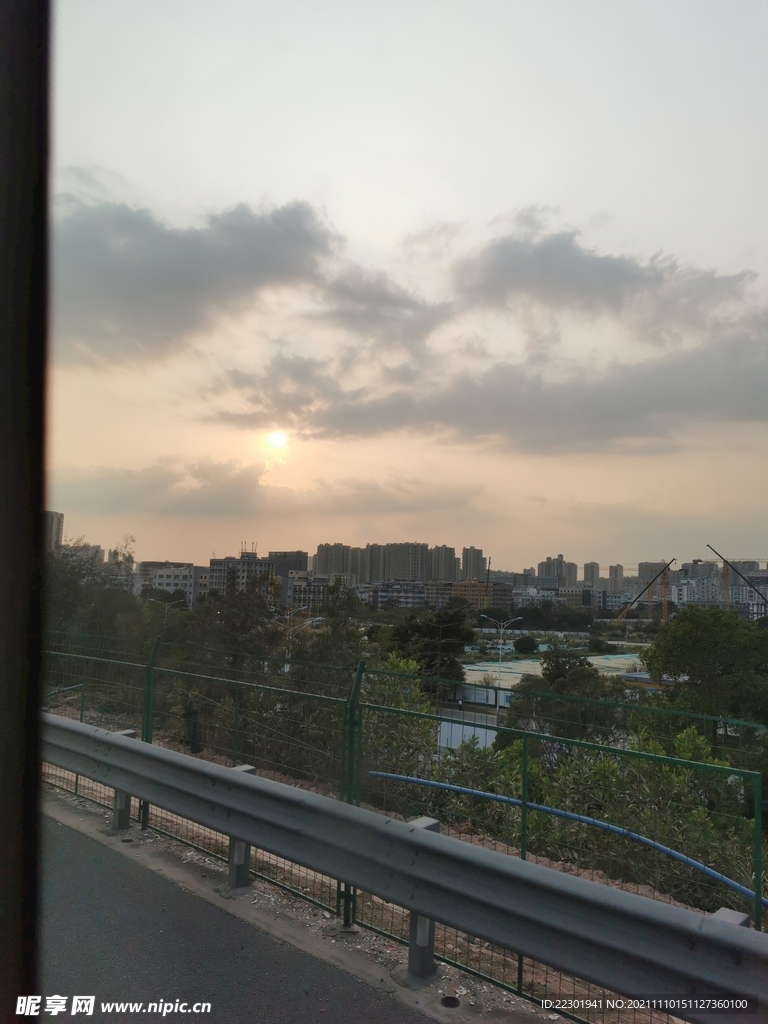 晚霞