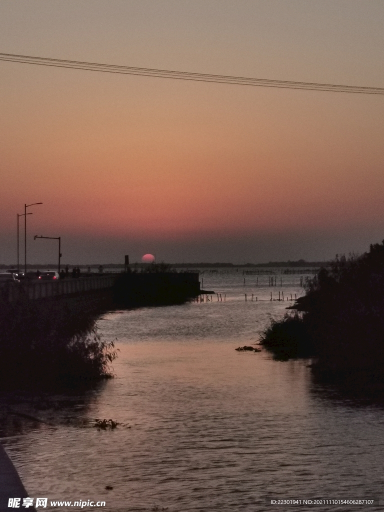 湖水