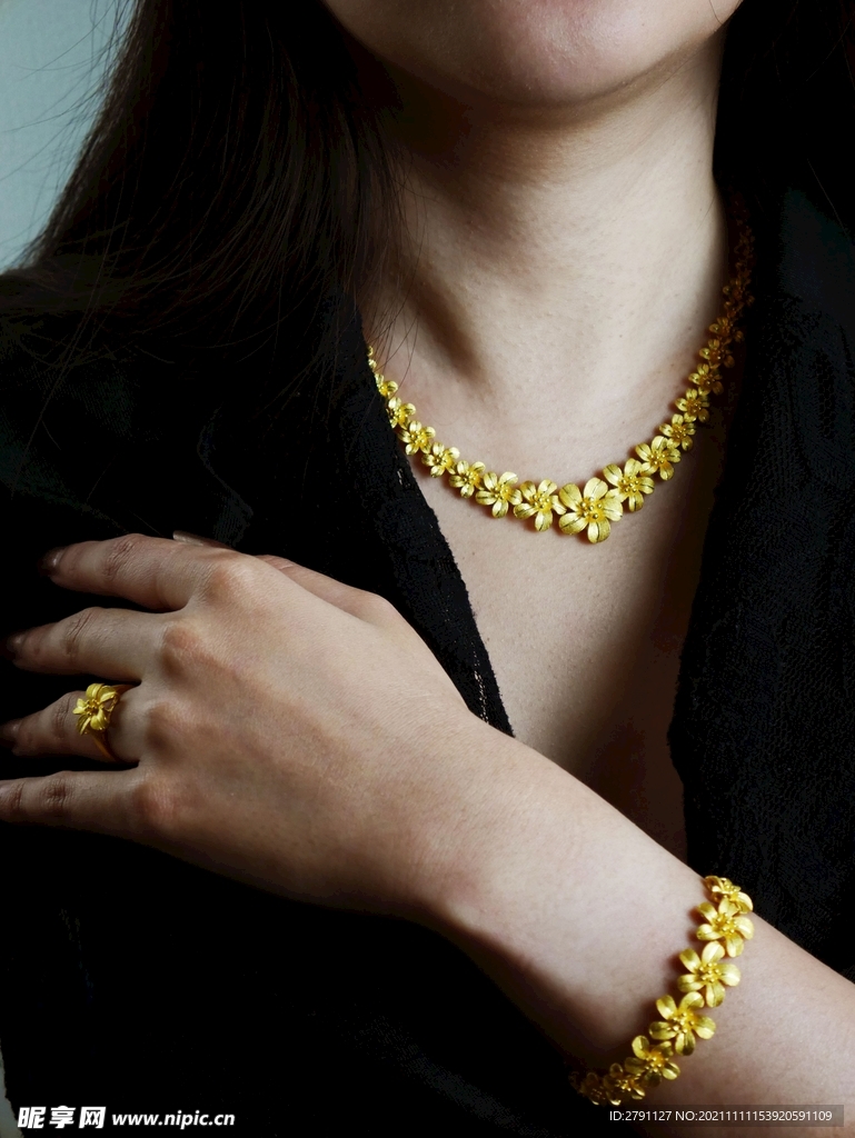 黄金首饰高清图