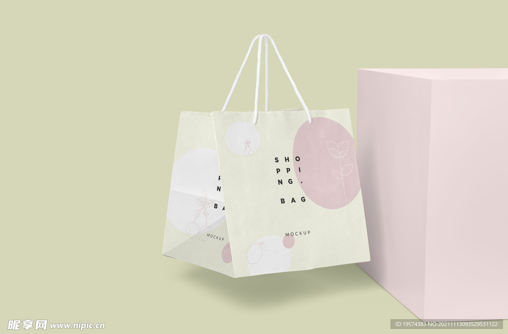 方形蛋糕纸袋样机甜品店铺