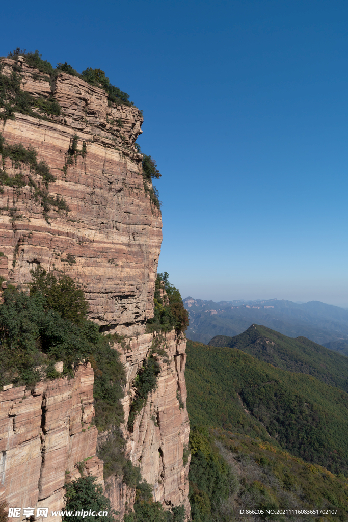  山峰