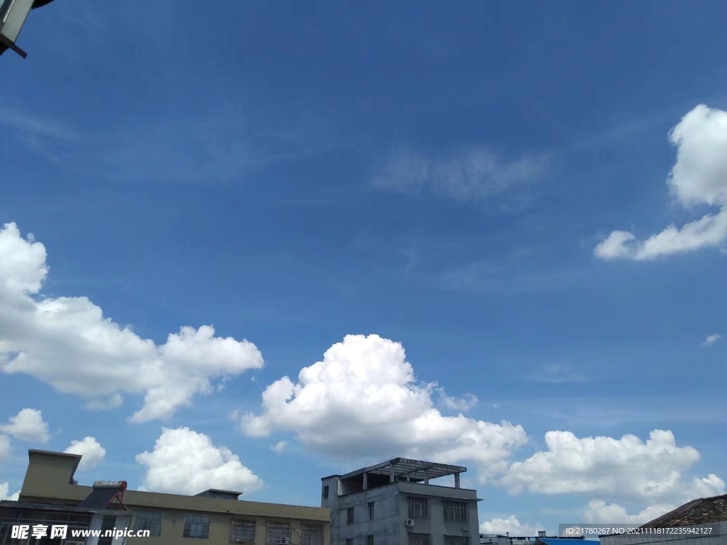 白云蓝天