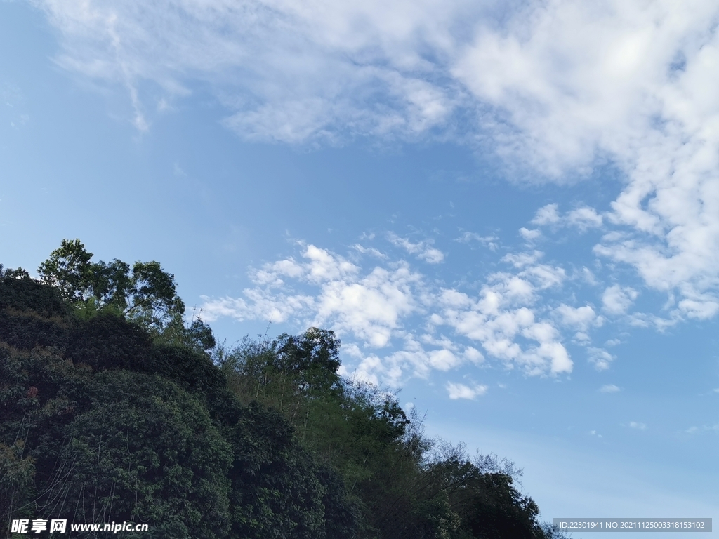 蓝天 白云