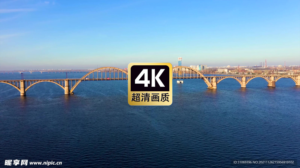 航拍海上跨海大桥美景