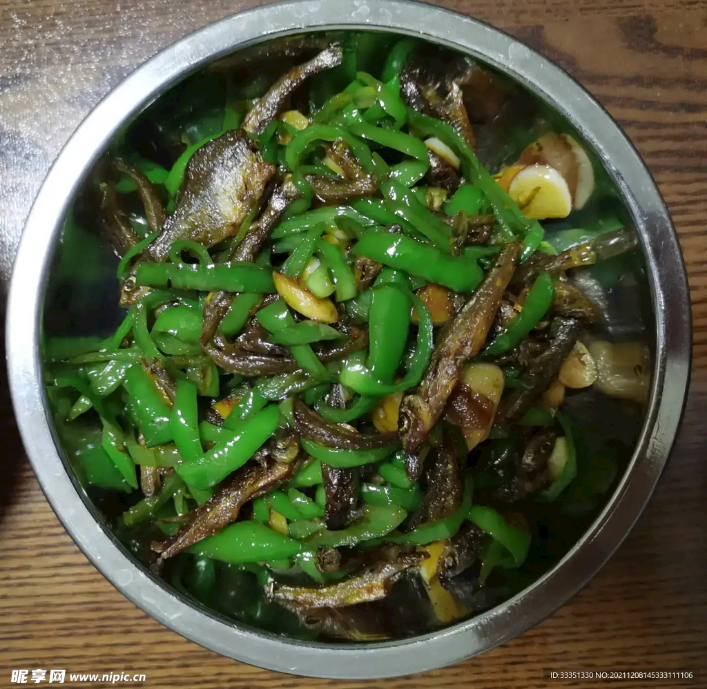 尖椒小鱼干