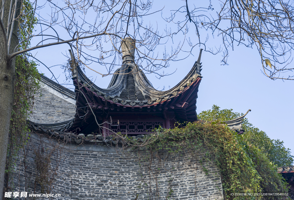 冬天的亭台楼阁