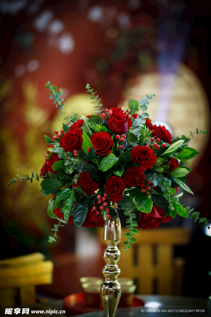 红色桌花