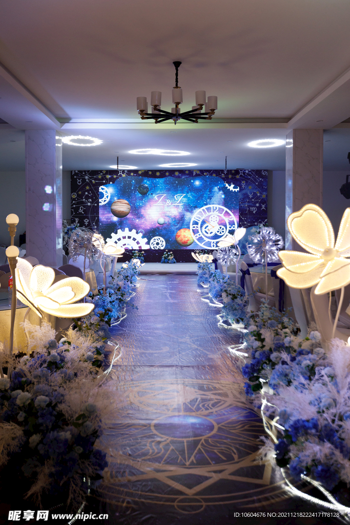 蓝色星空婚礼照片