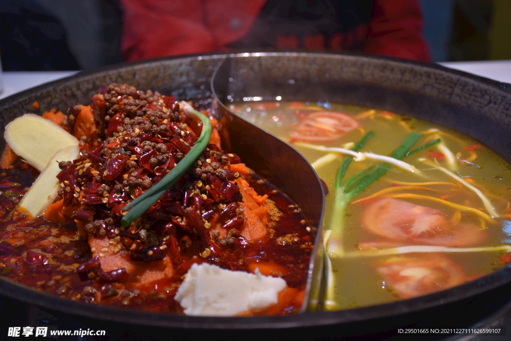 番茄麻辣锅底鸳鸯锅底