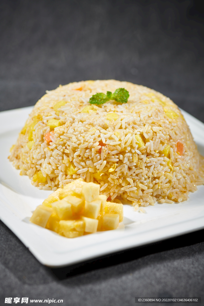菠萝炒饭
