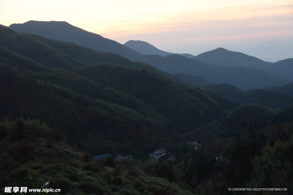 高山