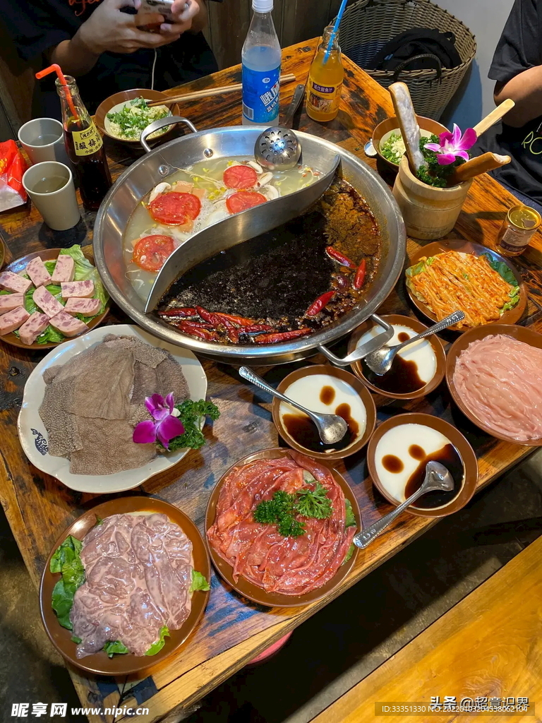 四川鸳鸯火锅