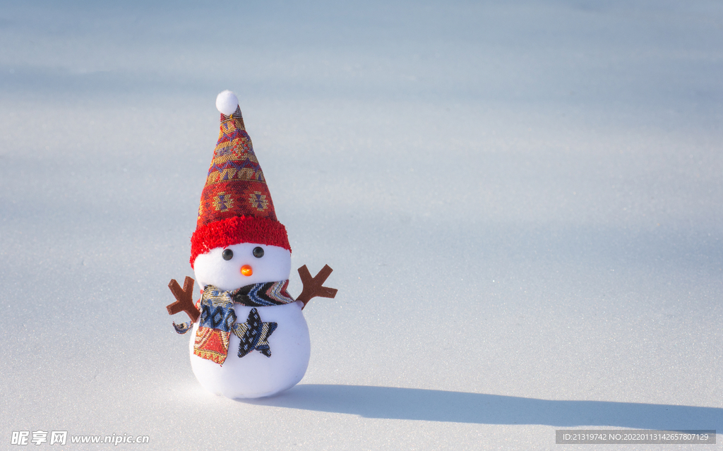 雪人冬天雪地摄影素材