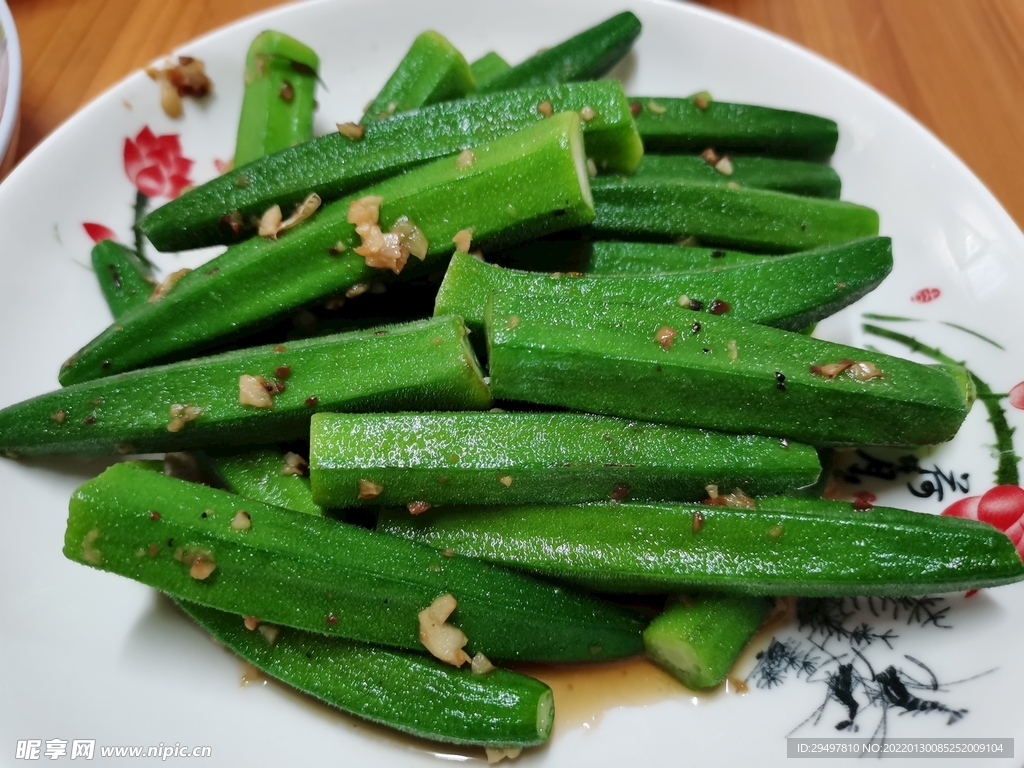 白灼秋葵