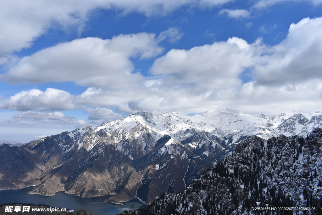 雪山雪峰