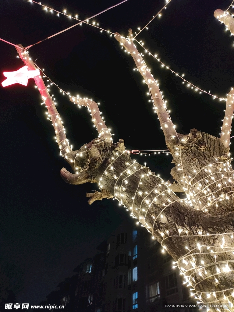 夜晚发光树串灯星星灯过年装饰树