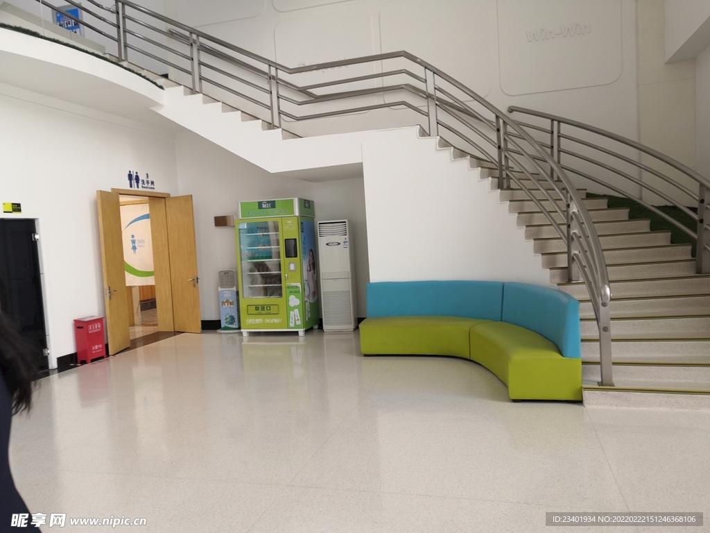 建筑内楼梯台阶不锈钢扶手