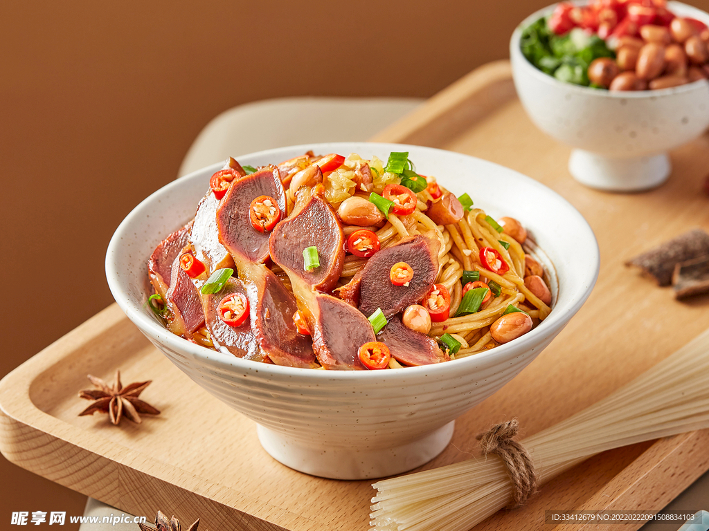 鸭胗拌粉