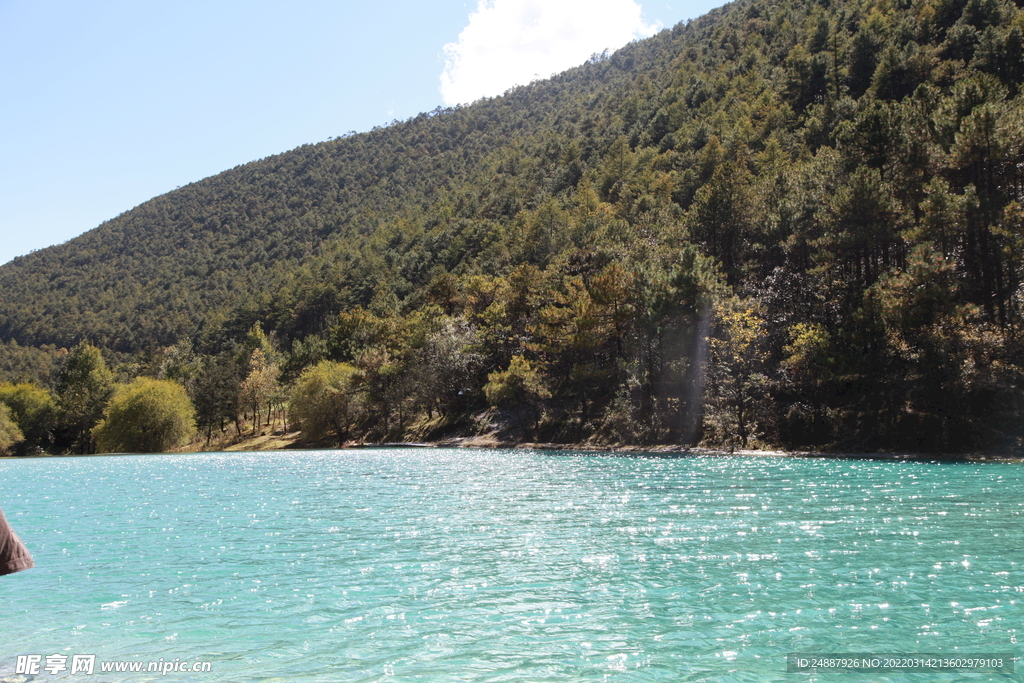 高原山川湖泊