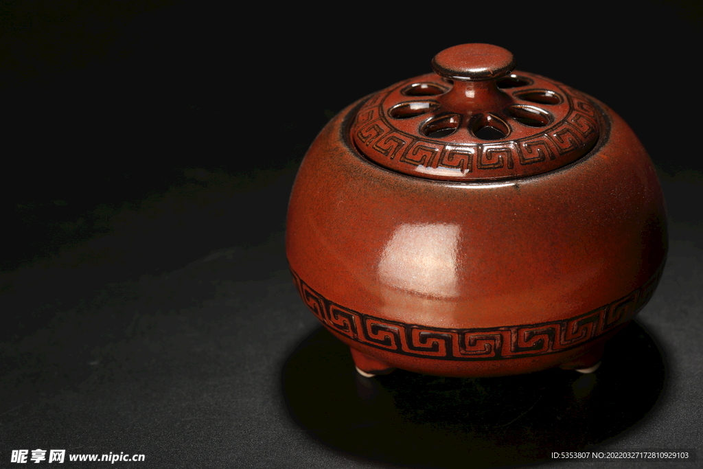 香炉