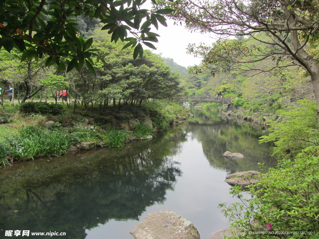 湖光山色