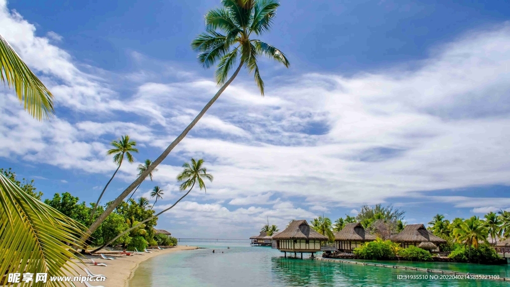 海滩 沙滩 大海 蓝天白云