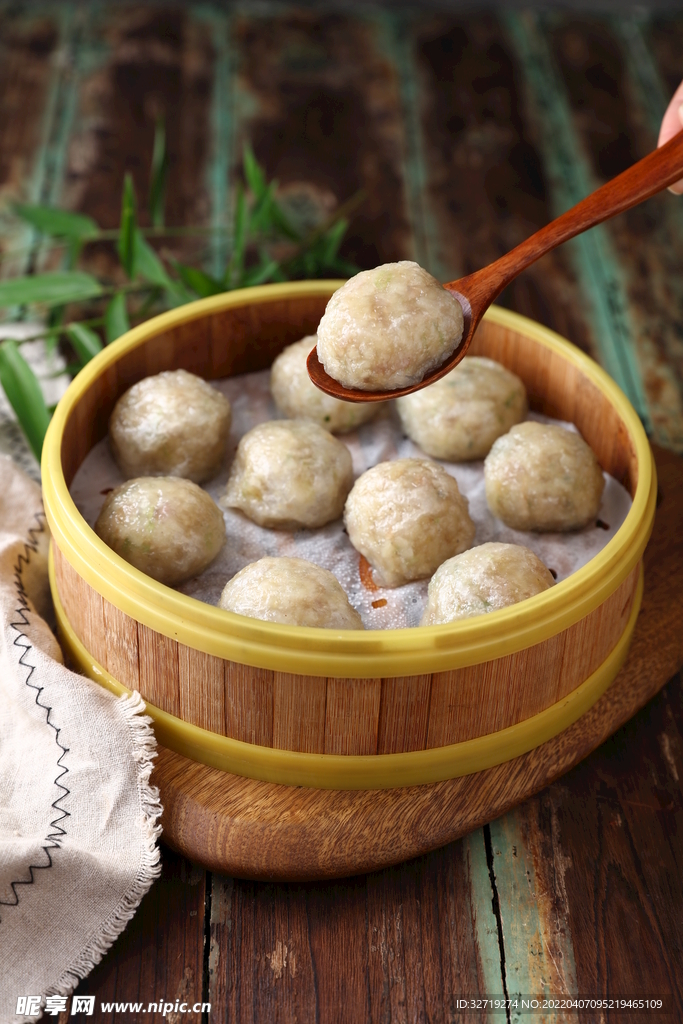 水粉圆子