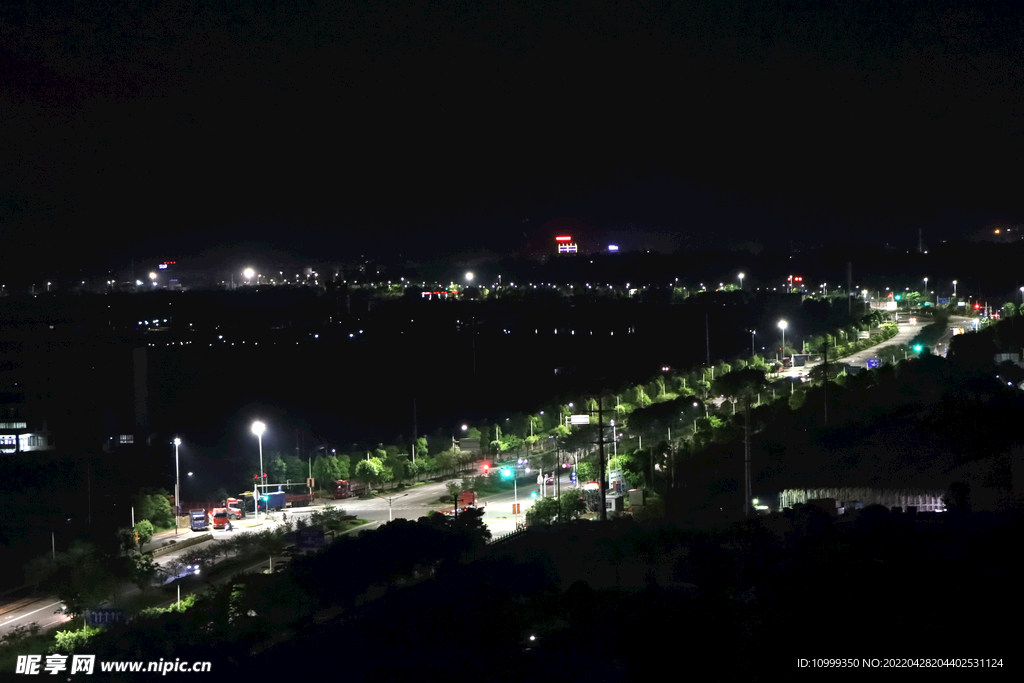 贺州光明大道夜景