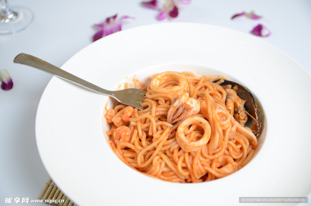 茄子海鲜意大利面