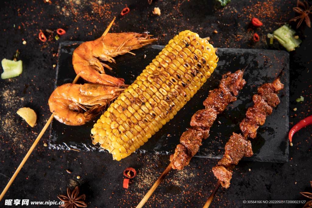 烧烤羊肉串美食