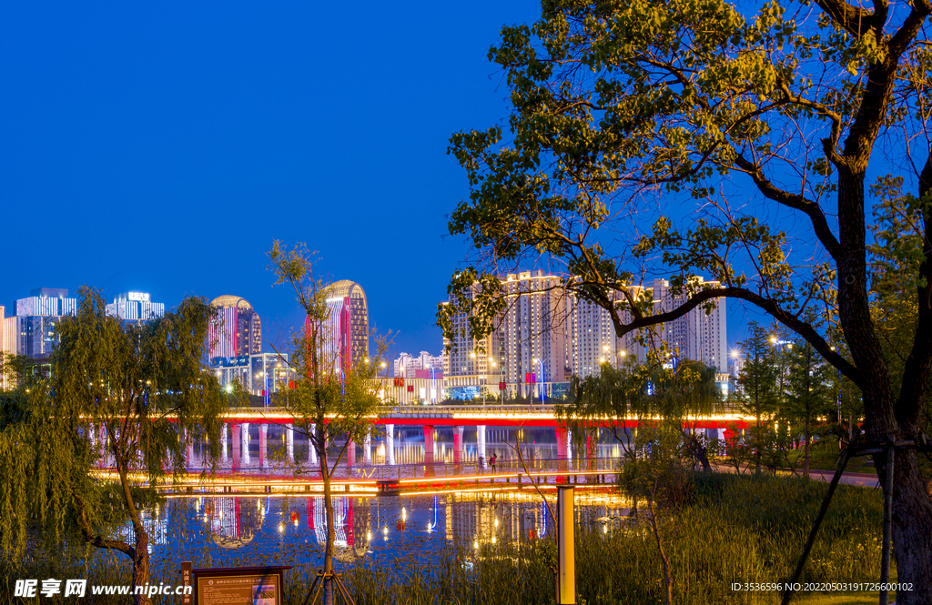 扬州繁华夜景