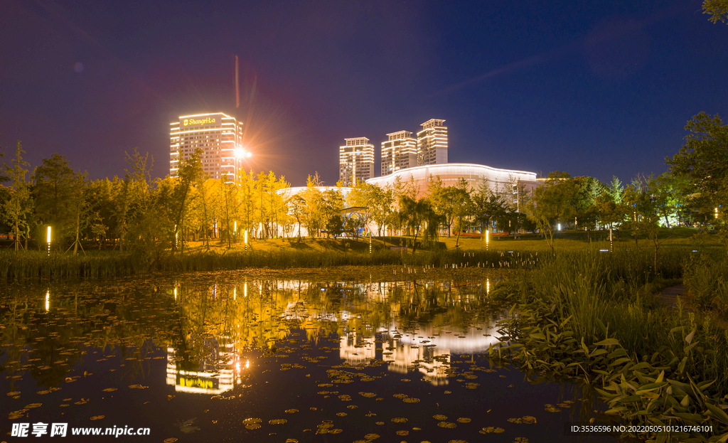 扬州夜色霓虹美景