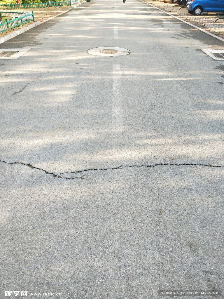 小区甬路 晨练 步行路