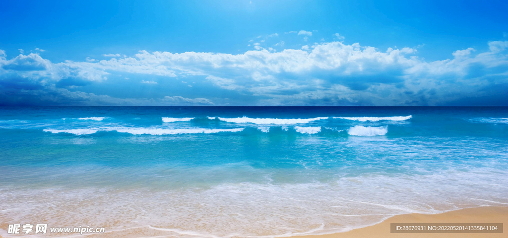 蓝天大海沙滩背景