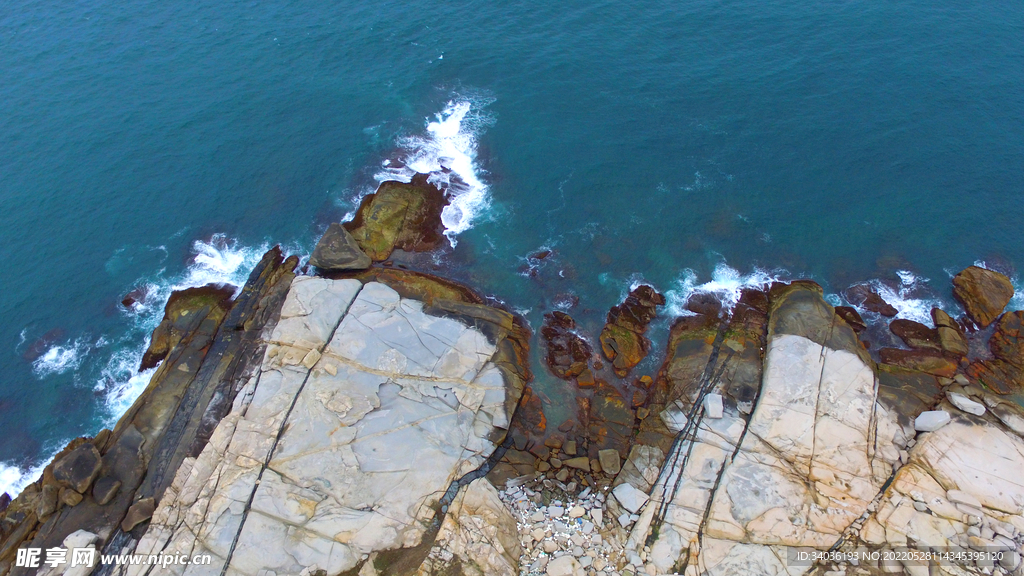 浪花小岛