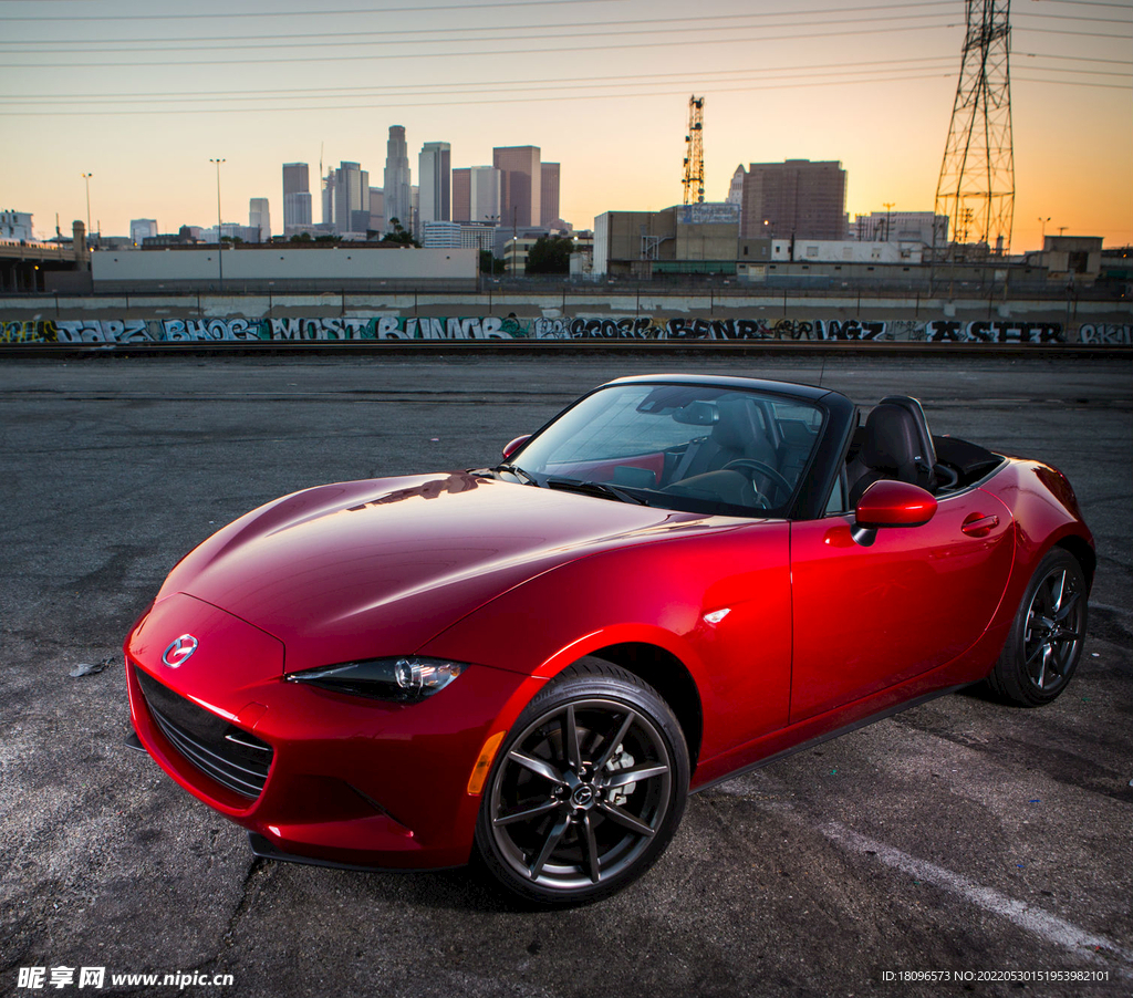 马自达 MX5
