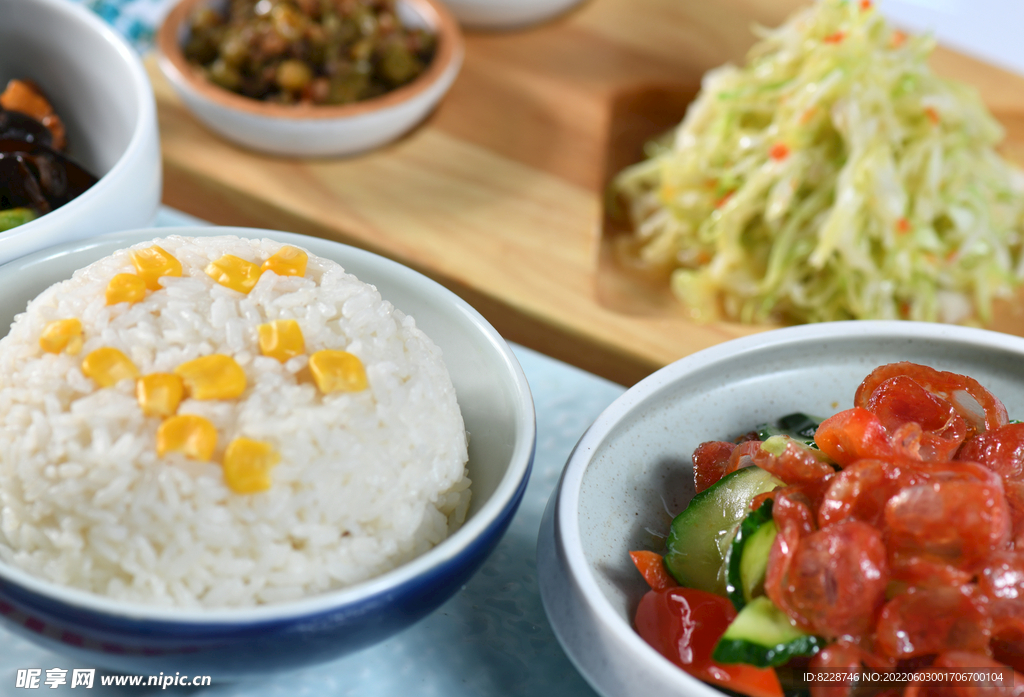 黄瓜炒香肠套餐