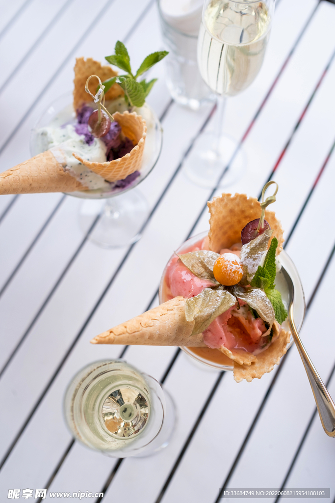 冰淇淋 甜筒点心