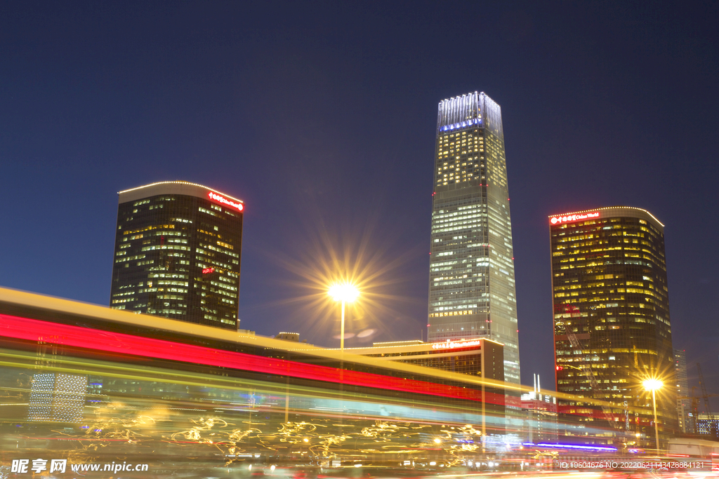 城市夜景图