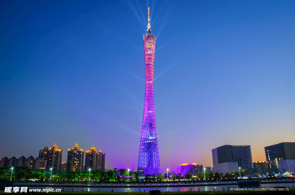 城市夜景图