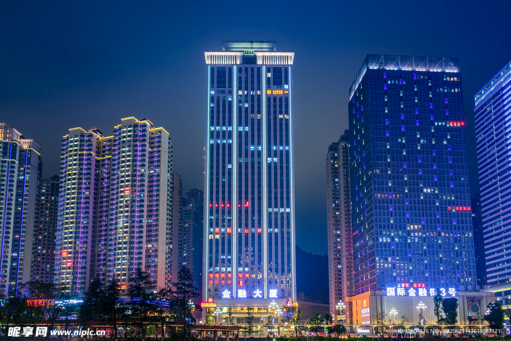 城市夜景图